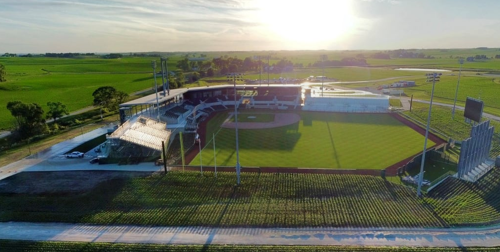 MLB 2026